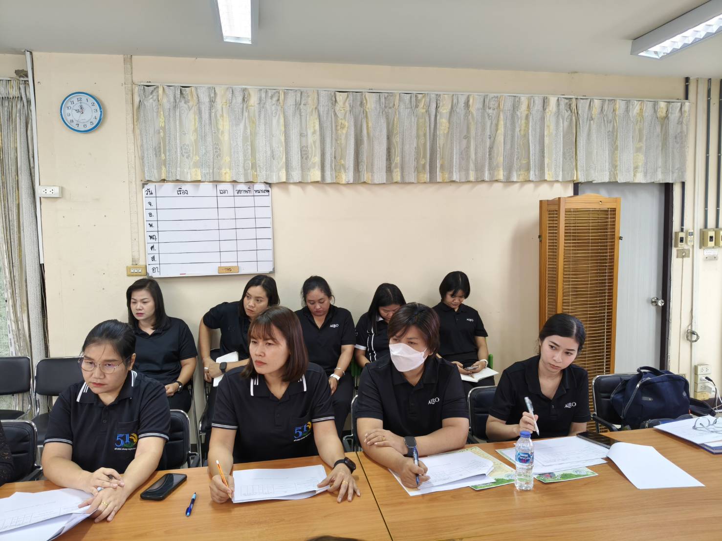 title - ผู้ตรวจราชการ ส.ป.ก. ประชุมติดตามความก้าวหน้าผลการดำเนินงานของ ส.ป.ก.ลพบุรี รอบที่ 2 ปีงบประมาณ พ.ศ. 2569 พร้อมตรวจเยี่ยมให้กำลังใจเกษตรกรในเขตปฏิรูปที่ดิน